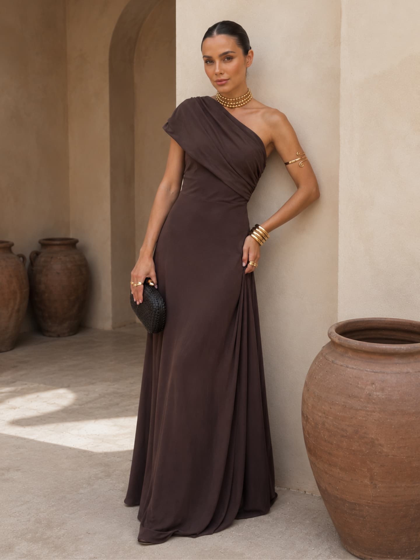 Bellucio™ | Abito Toledo in marrone