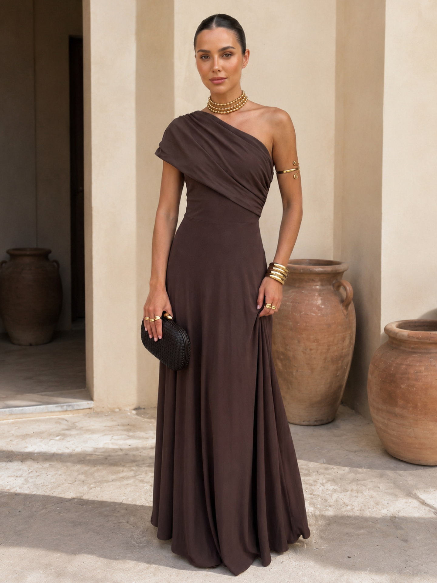 Bellucio™ | Abito Toledo in marrone