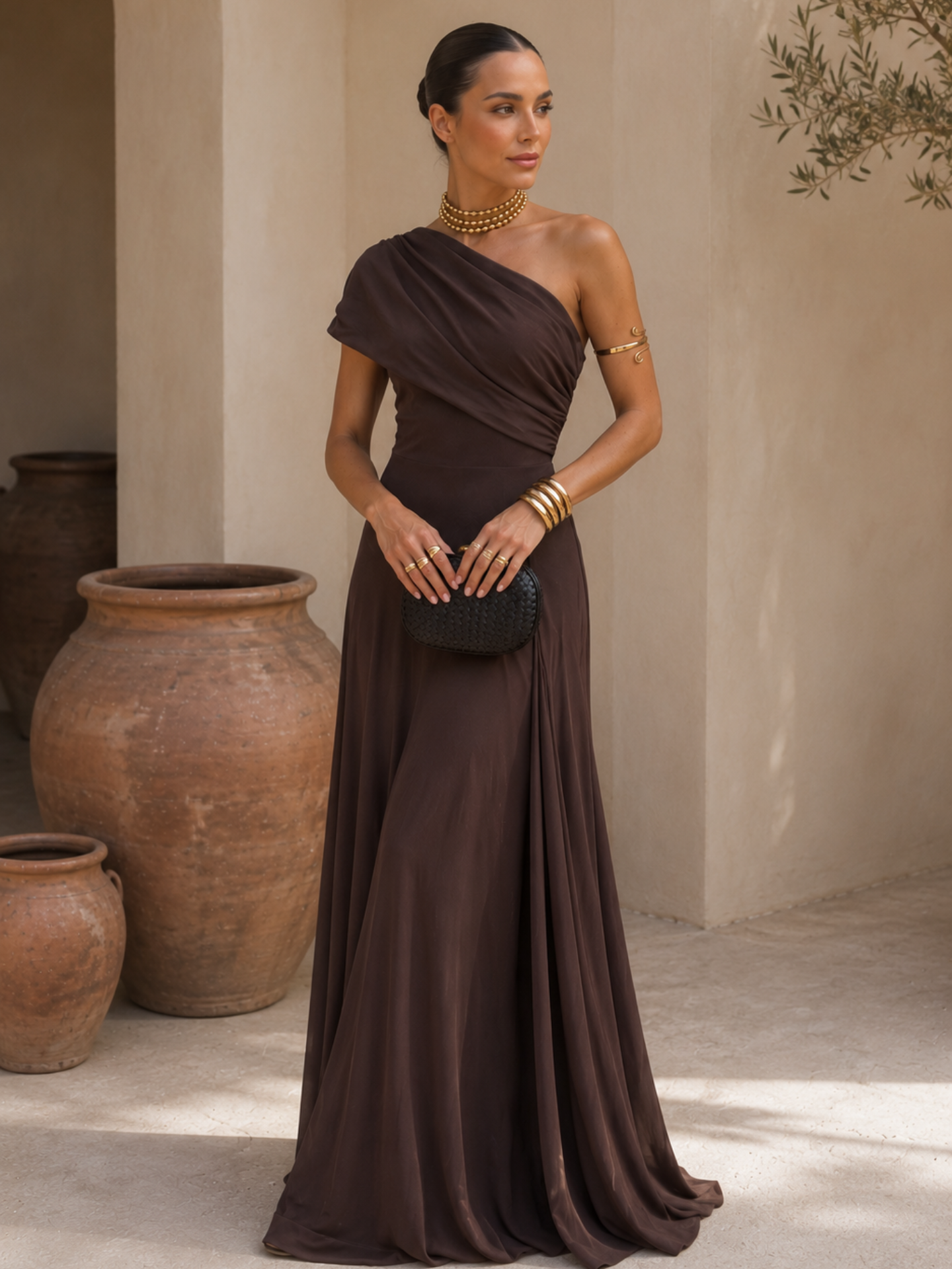 Bellucio™ | Abito Toledo in marrone