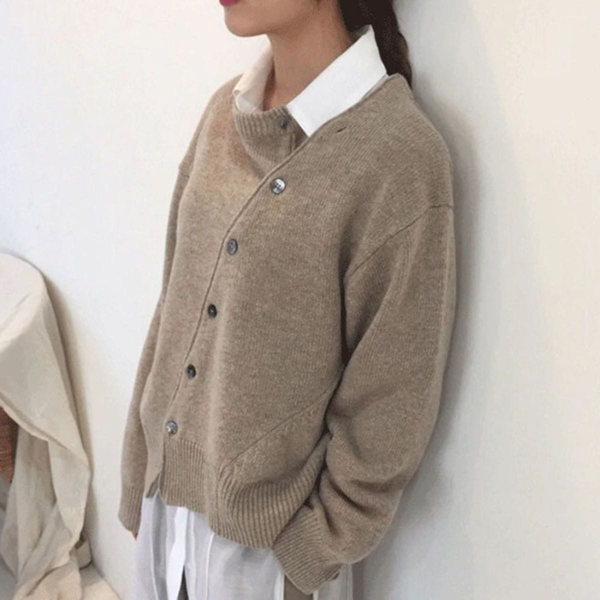 Nalani - Giacca Confortevole in Cashmere con Dettagli a Bottoni